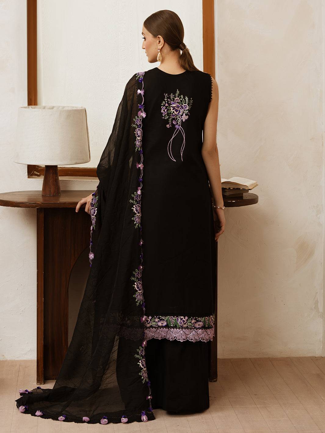 Mahnur | Florence Luxury Lawn 25 | AALEEN by Maria Faisal - Registered Vendor of : Mahnur - type : Ladies Clothes - 100% original wedding dresses