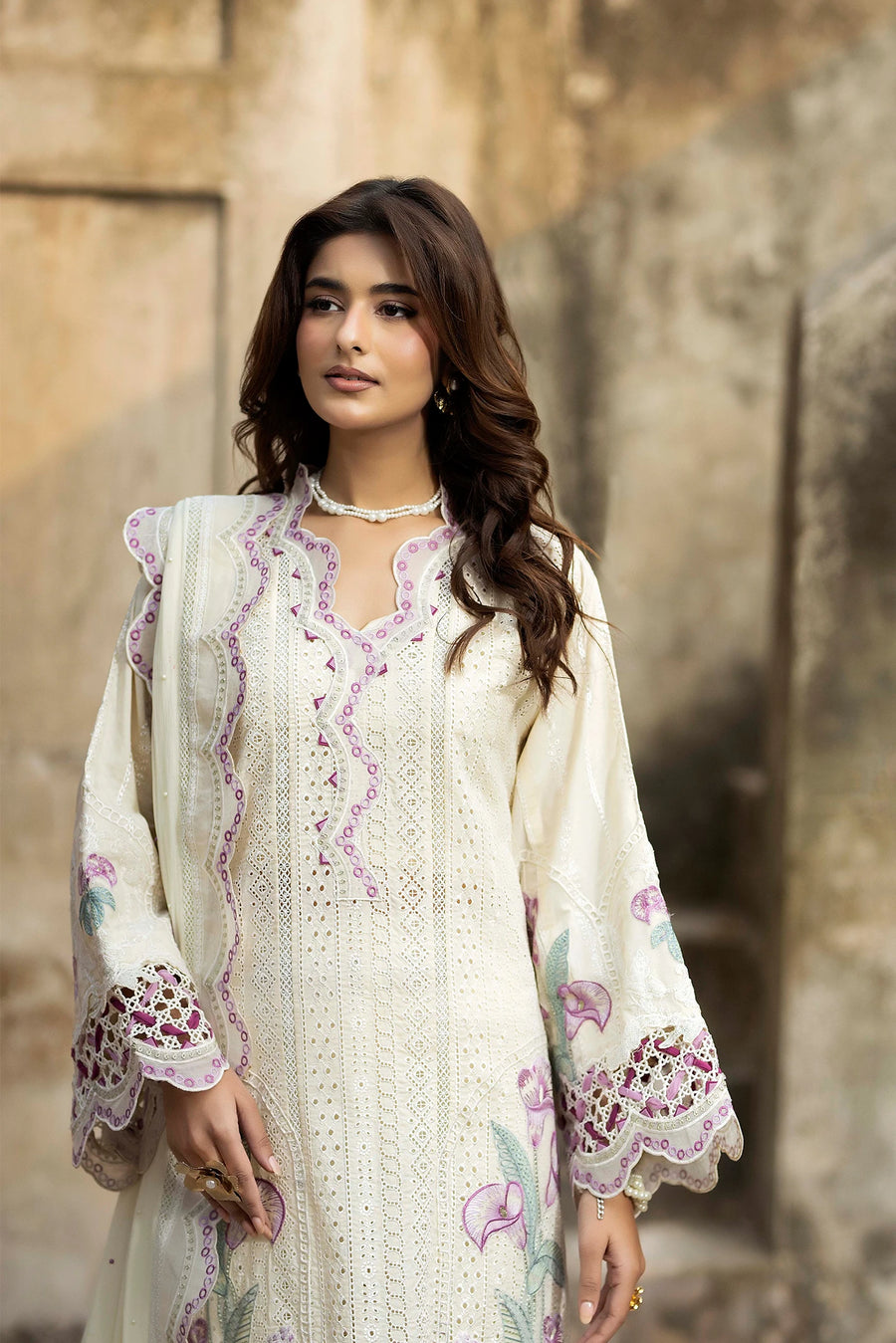 Adans Libas | Adans Tradition | TRADITION 1673 - Luxury Dress - available at Maria Faisal in UK and USA.