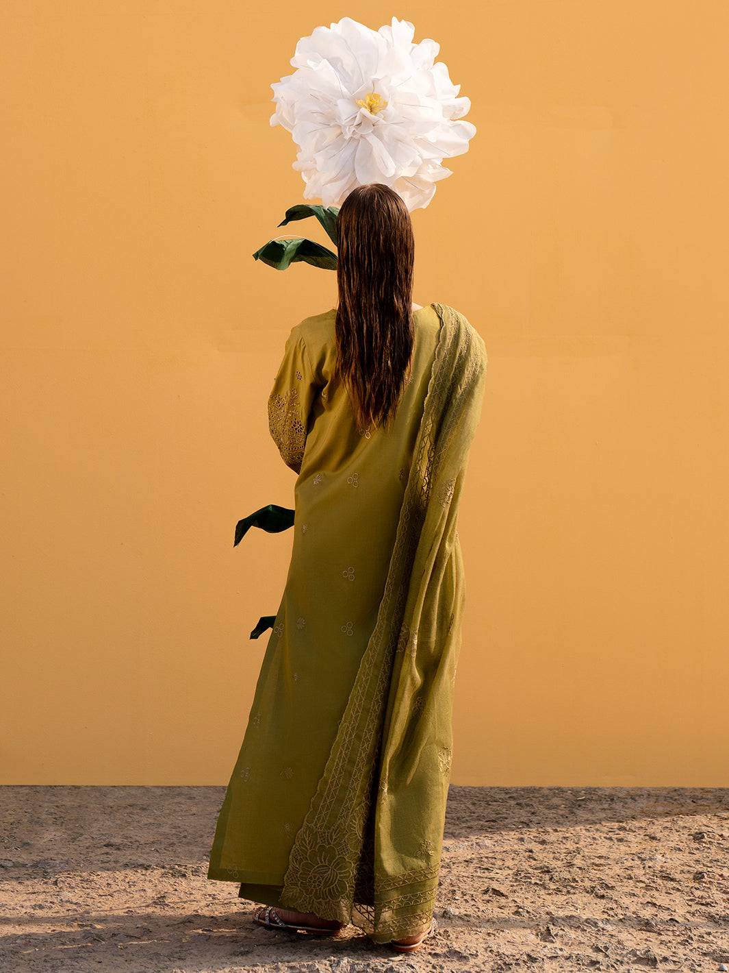 Mahnur | Sirena Luxury Lawn 25 | Adrienne by Maria Faisal - Registered Vendor of : Mahnur - type : Ladies Clothes - 100% original wedding dresses