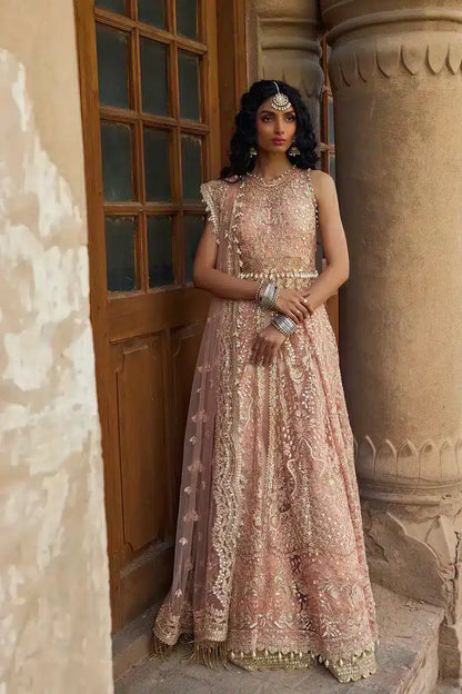 Afrozeh Dastangoi Wedding Formals Madhur – Peach Pink Pakistani Dress with intricate embroidery and embellishments. Shop elegant Asian dresses at Maria Faisal.