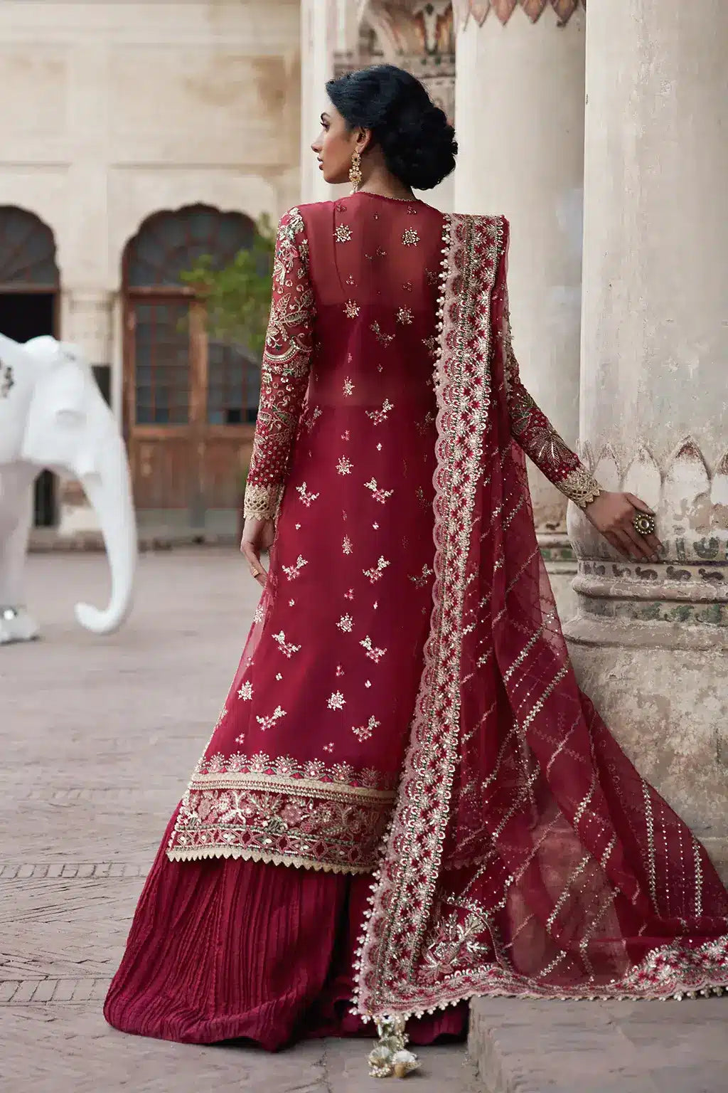 Afrozeh Dastangoi Wedding Formals Noor Jehan – Maroon Orange Pakistani Dress with intricate embroidery and embellishments. Shop elegant Asian dresses at Maria Faisal.
