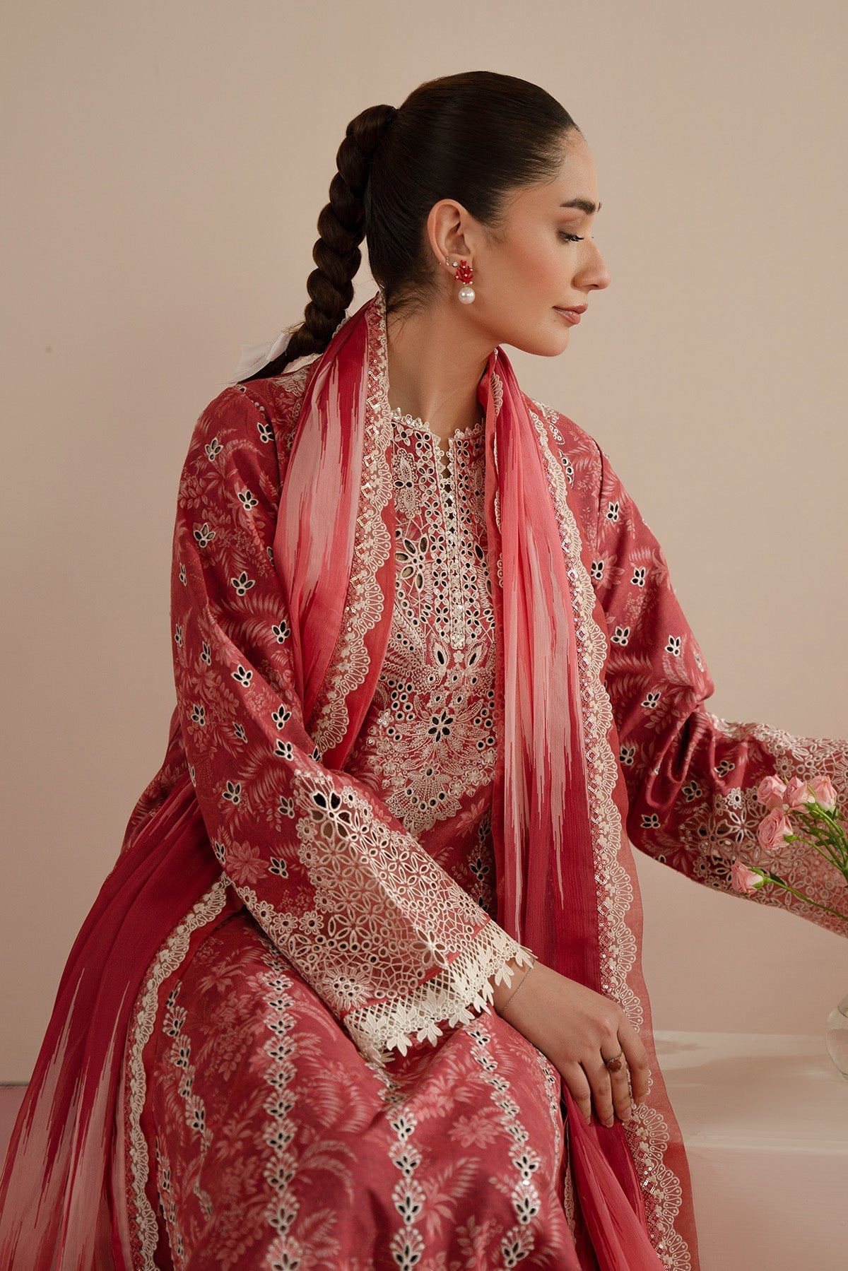 Afrozeh | Floral Charm 25 | Daina - Ladies Clothes 