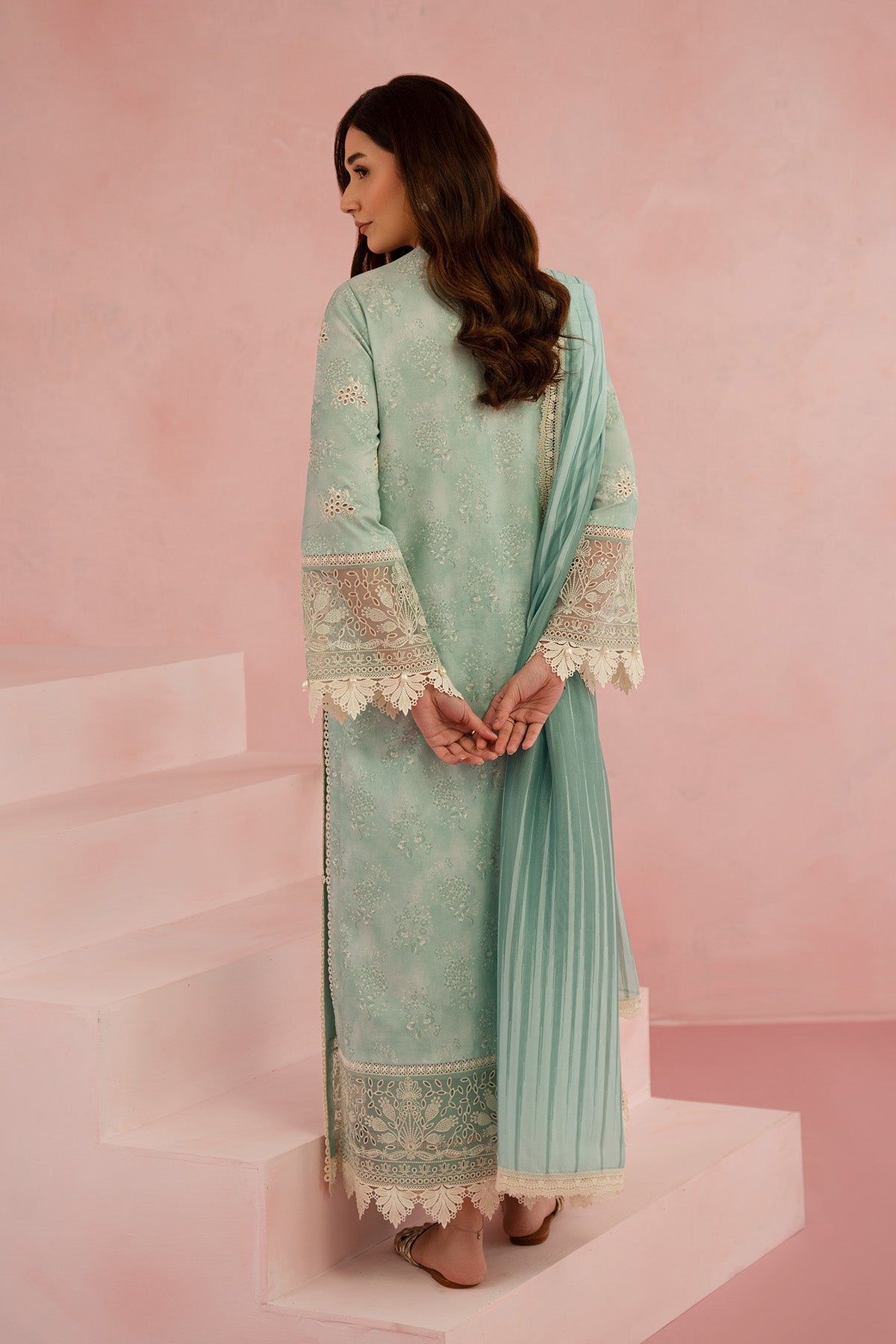 Afrozeh Floral Charm 25 Leonora – Apple Green Pakistani Dress with intricate embroidery and embellishments. Shop elegant Asian dresses at Maria Faisal.