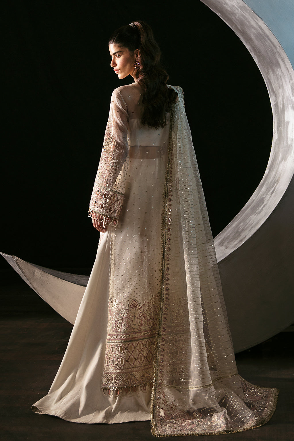 Afrozeh | La Fuchsia Festive 24 | Zeya - Pakistani Dress - Maria Faisal