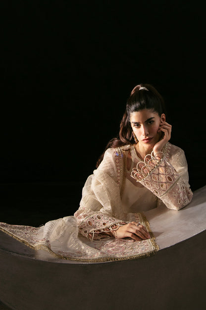 Afrozeh | La Fuchsia Festive 24 | Zeya - Pakistani Dress - Maria Faisal