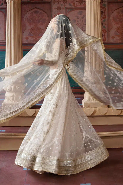 Afrozeh Hayat Wedding Formals 23 Khazina – Off White Pakistani Dress with intricate embroidery and embellishments. Shop elegant Asian dresses at Maria Faisal.