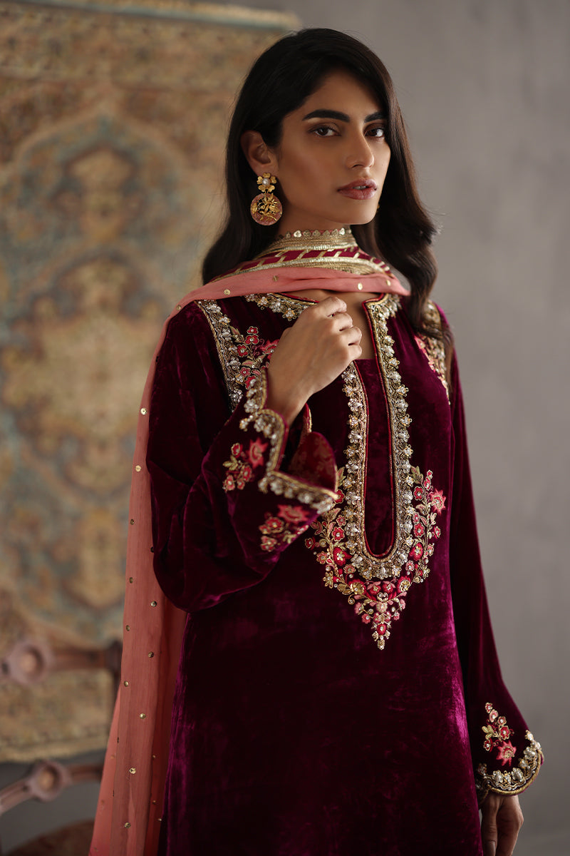 Sana Abbas | Velvet Formals | AMETHYST - Ladies Clothes - Maria Faisal