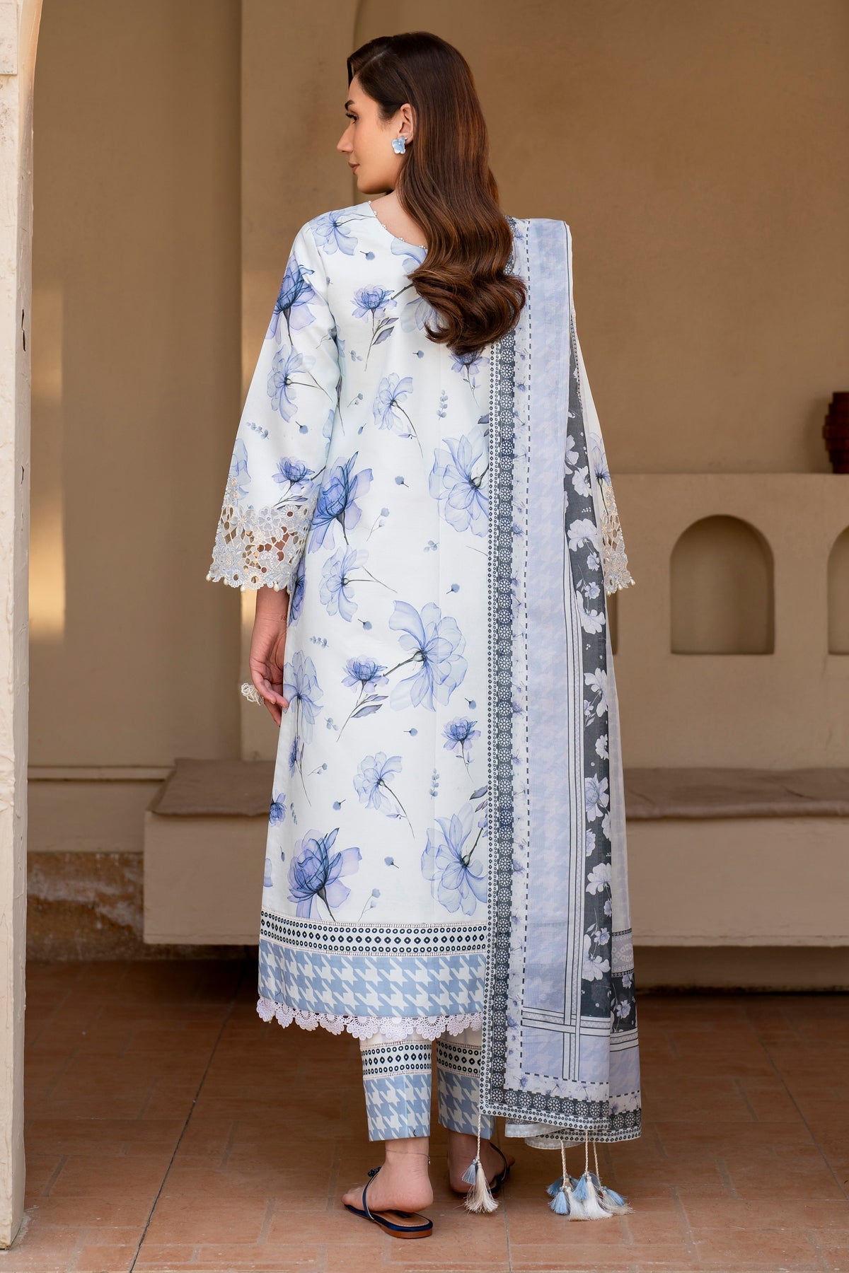 Alizeh | Levana Lawn | Arbor - Ladies Clothes 