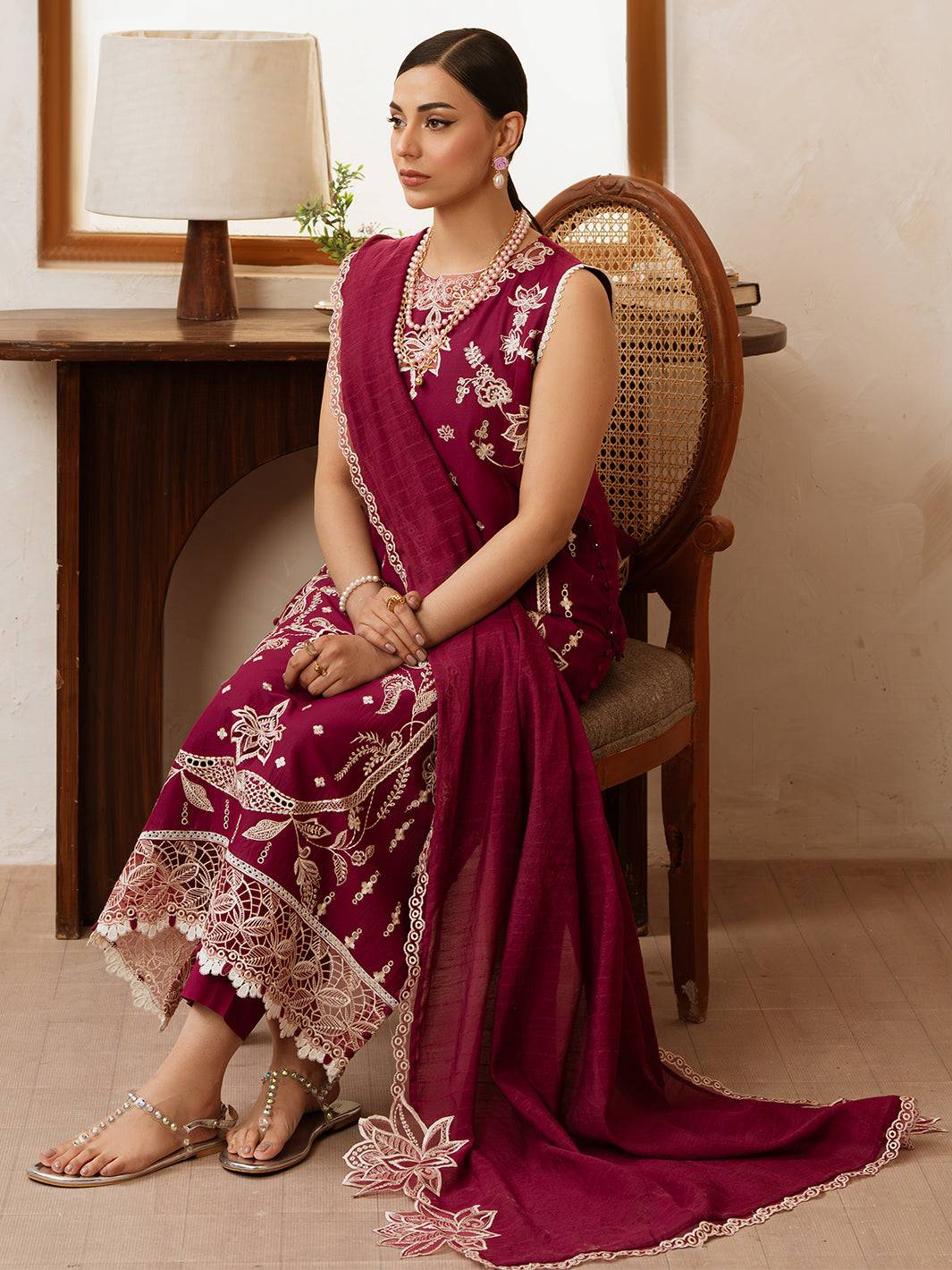 Mahnur | Florence Luxury Lawn 25 | ARLEEN by Maria Faisal - Registered Vendor of : Mahnur - type : Ladies Clothes - 100% original wedding dresses