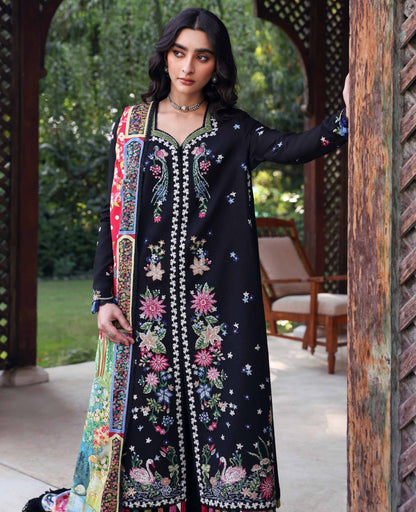 Aveline – authentic Pakistani dress from the Amaris Luxury Shawl 25 collection for women in the UK