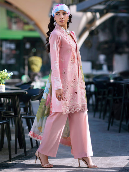 Mahnur | Broadway Luxury Lawn 26 | BW - 008 - Luxury Dress - available at Maria Faisal in UK and USA.