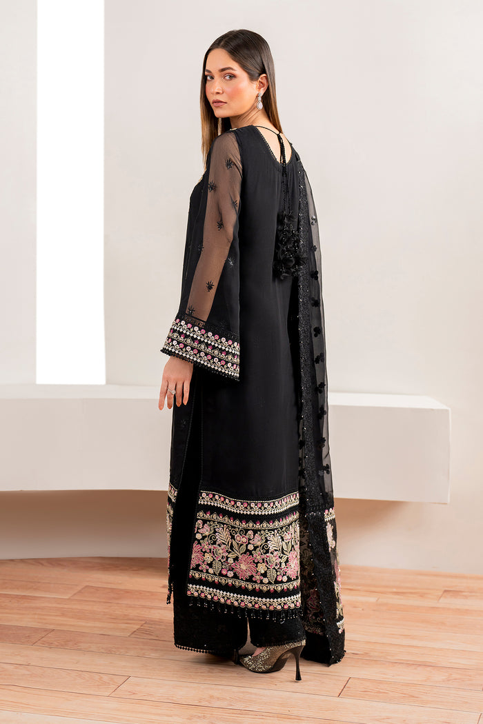 Baroque | Velvet Formals | CHIFFON UF-679 - Designer Dress with Intricate embroidery and embellishments. Shop elegent wedding dress at Maria Faisal.