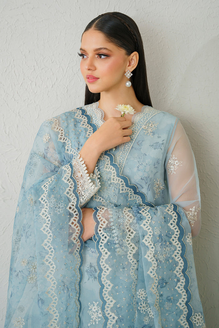 Baroque | Luxury Formals 24 | ORGANZA UF-522 - Designer Dress with Intricate embroidery and embellishments. Shop elegent wedding dress at Maria Faisal.