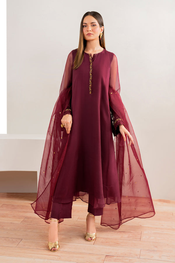 Baroque | Luxury Pret 24 | CHIFFON PR-981 - Designer Dress with Intricate embroidery and embellishments. Shop elegent wedding dress at Maria Faisal.