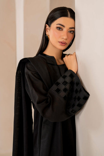 Baroque | Luxury Pret 24 | KHADDAR PR-1002 - Designer Dress with Intricate embroidery and embellishments. Shop elegent wedding dress at Maria Faisal.