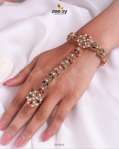 Bellflower Bracelet - Anja 
