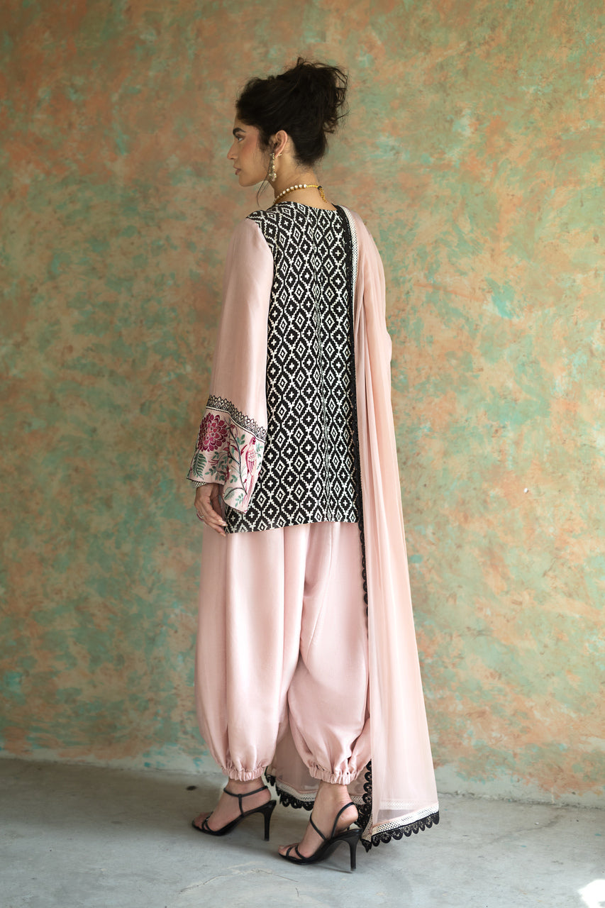 Zainab Chottani | Summer Edition 26 | Blush Serenade Balloon - Formal Dress - available at Maria Faisal in UK and USA.