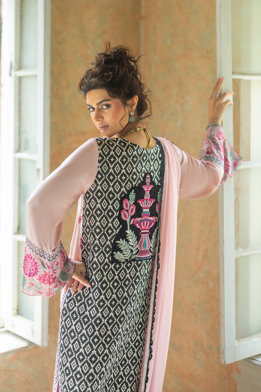 Zainab Chottani | Summer Edition 26 | Blush Serenade Kaftan - Formal Dress - available at Maria Faisal in UK and USA.