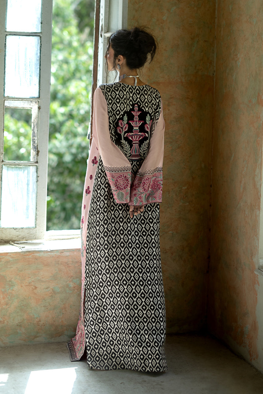 Zainab Chottani | Summer Edition 26 | Blush Serenade Kaftan - Formal Dress - available at Maria Faisal in UK and USA.