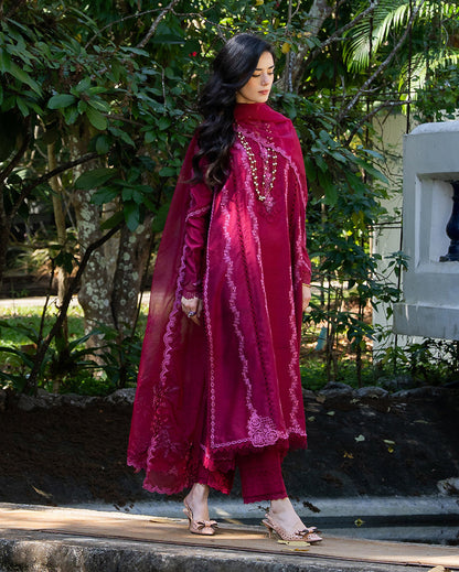 Mushq | La Toscana Casual Pret | Blush Vineyard - Luxury Dress - available at Maria Faisal in UK and USA.