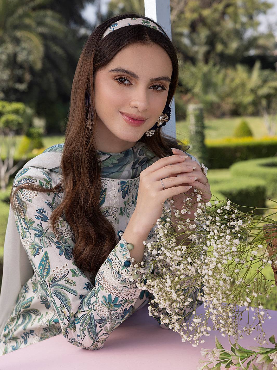 Izel | Oh Spring Lawn 25 | BREEZE by Maria Faisal - Registered Vendor of : Izel - type : Ladies Clothes - 100% original wedding dresses