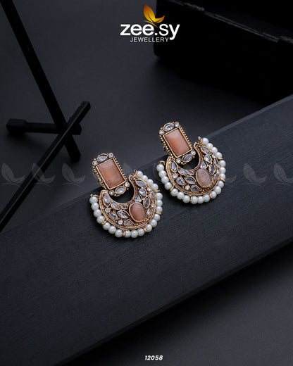 Cluster Pearl Earring - Earrings 