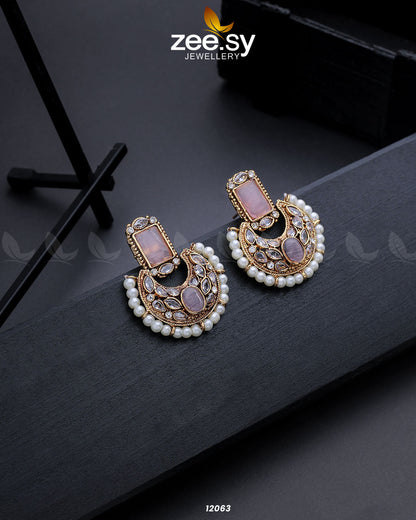 Cluster Pearl Earring - Earrings 