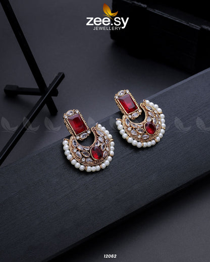 Cluster Pearl Earring - Earrings 