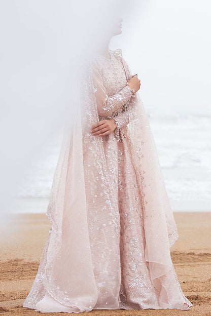 Cross Stitch | Wedding Collection 25 | CARNATION CHARM - Ladies Clothes 