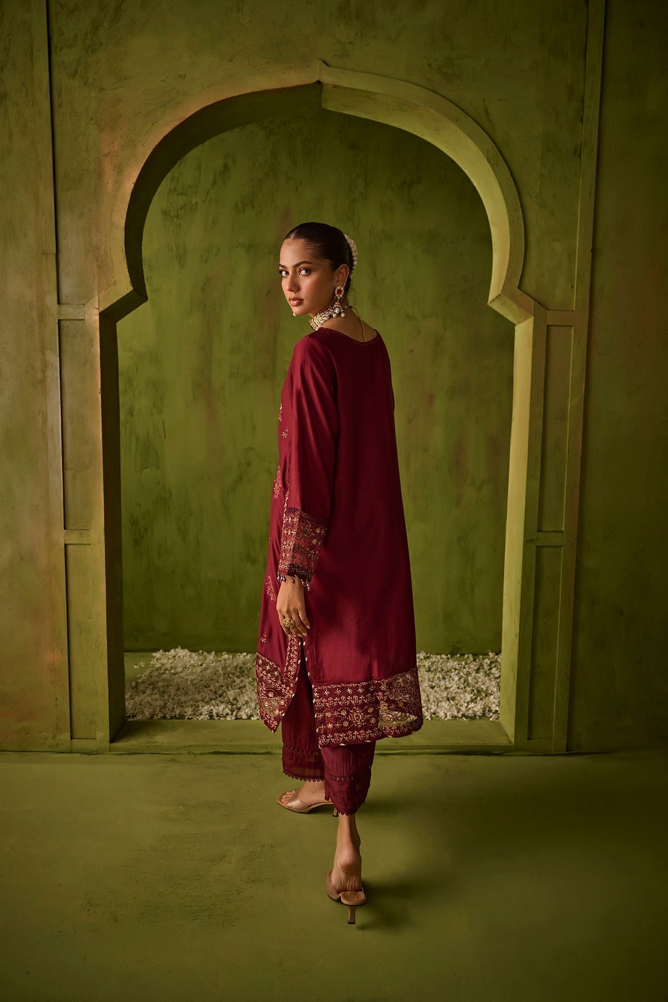 Dhanak | Festive Formals | SS24DU-3197 MAROON 3Pcs - Designer Dress with Intricate embroidery and embellishments. Shop elegent wedding dress at Maria Faisal.