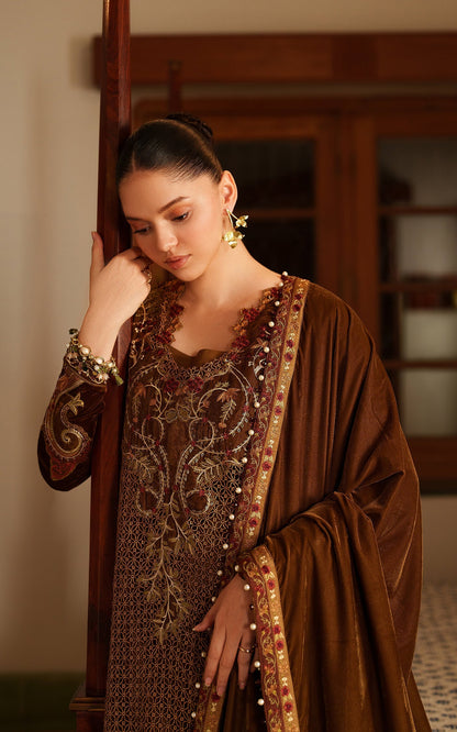 Asifa and Nabeel | Pashmina Luxe 25 |Cedar LWC25-08 - Formal Dress - available at Maria Faisal in UK and USA.