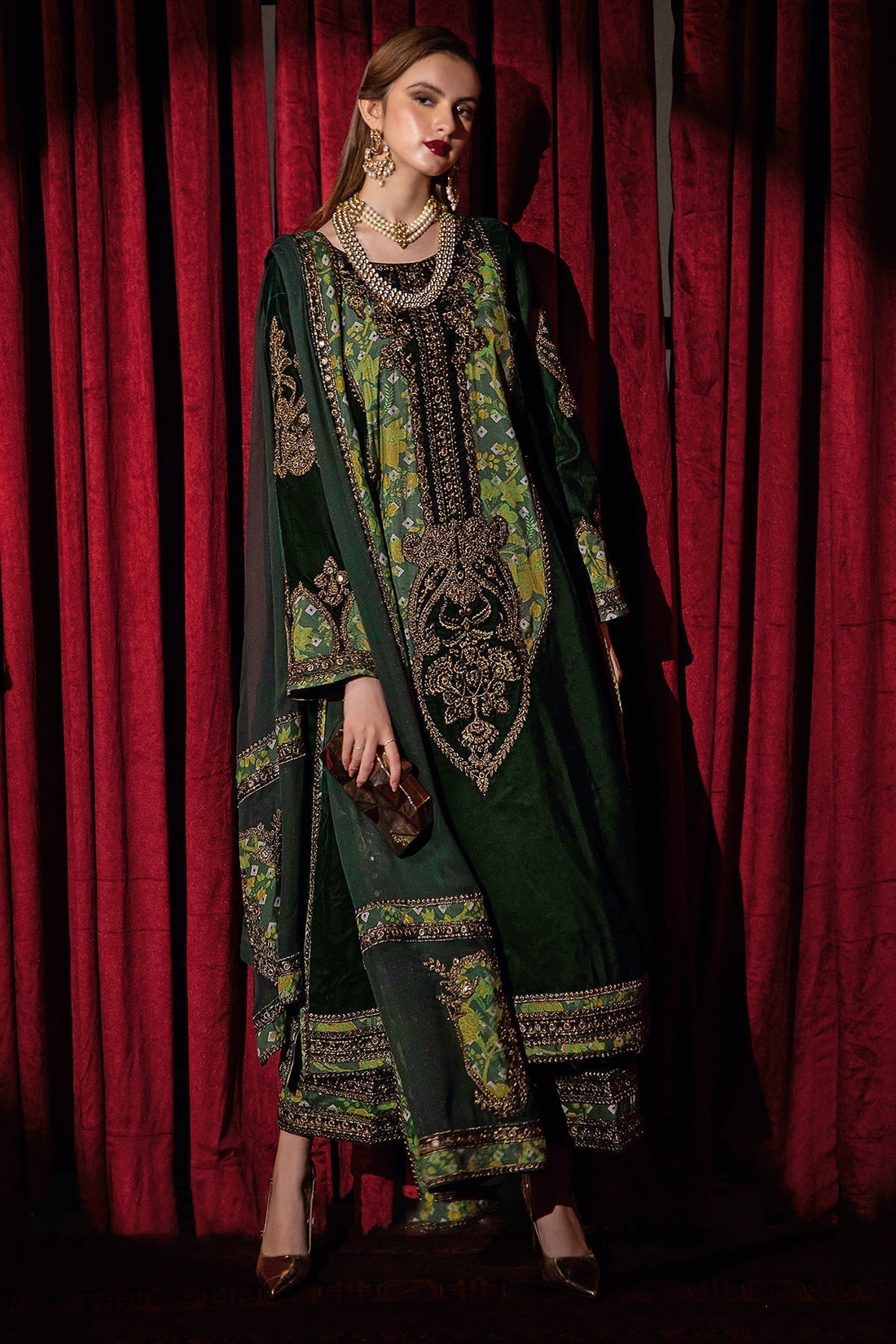 Charizma | Signora Velvet | Velvet CVT4-03 - Ladies Clothes - Maria Faisal