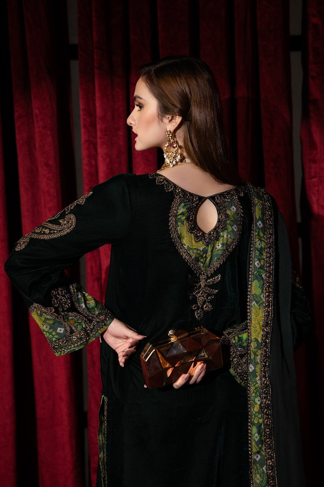 Charizma | Signora Velvet | Velvet CVT4-03 - Ladies Clothes - Maria Faisal