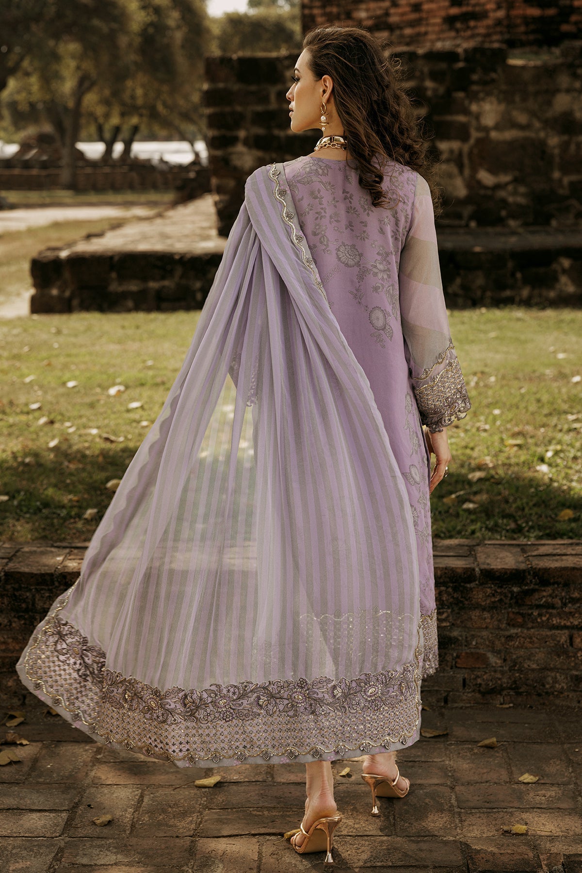 Charizma | Vasal Collection 25 | VSL25-04 by Maria Faisal - Registered Vendor of : Charizma - type : Ladies Clothes - 100% original wedding dresses
