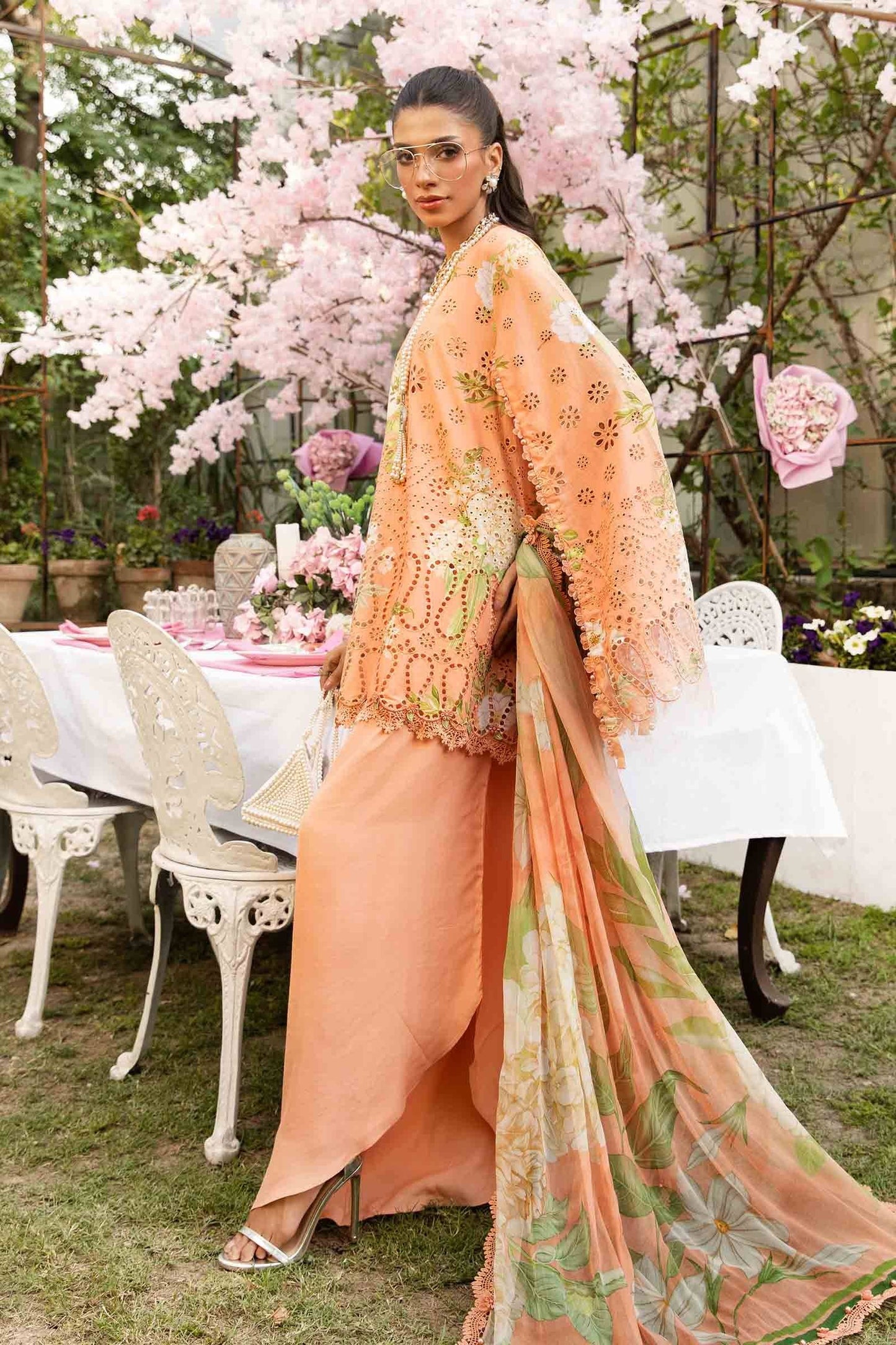 Maria B | M Prints Summer 25 | MPT-2602-A by Maria Faisal - Registered Vendor of : Maria B - type : Ladies Clothes - 100% original wedding dresses