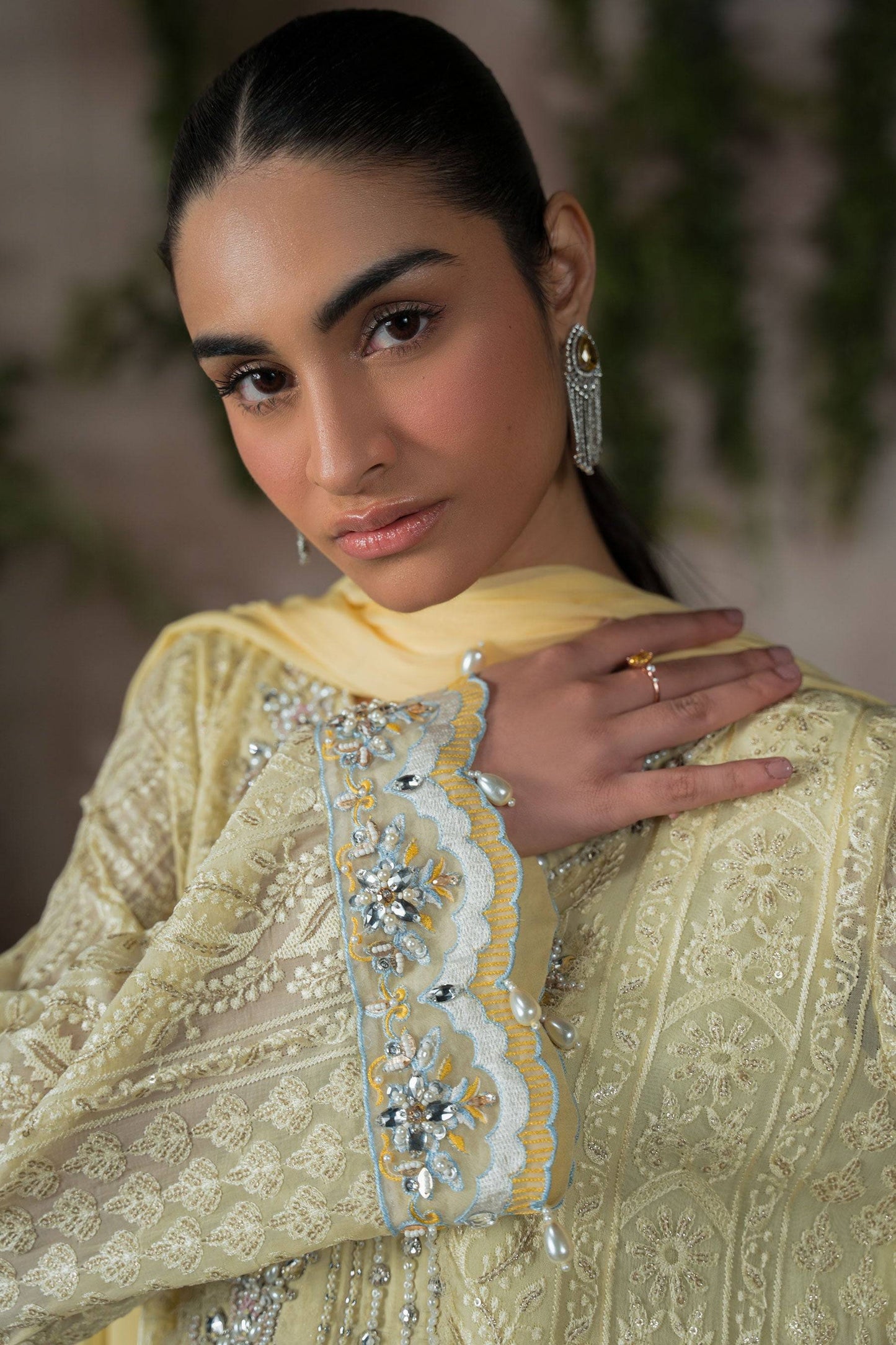 Ammara Khan | Sia 25 | D-09 by Maria Faisal - Registered Vendor of : Ammara Khan - type : Ladies Clothes - 100% original wedding dresses
