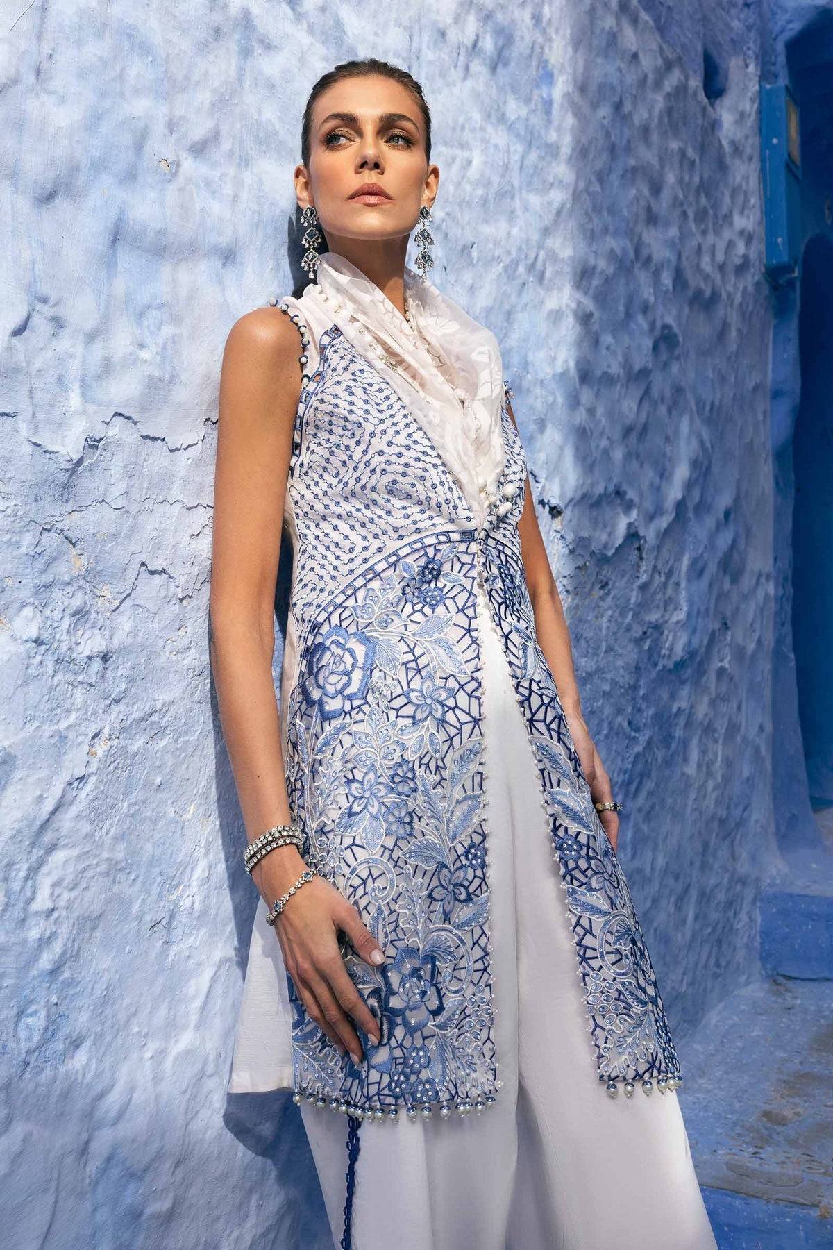 Maria B | Luxury Lawn 25 | D-2510-A by Maria Faisal - Registered Vendor of : Maria B - type : Ladies Clothes - 100% original wedding dresses