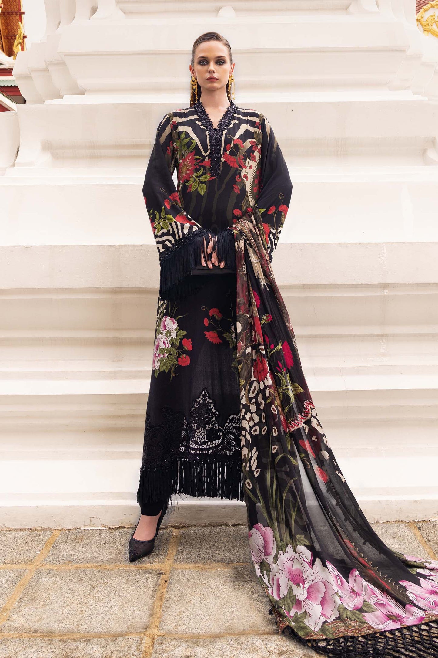 MPT-2810-B – authentic Pakistani dress from the M Prints Winter 25 collection for women in the UK