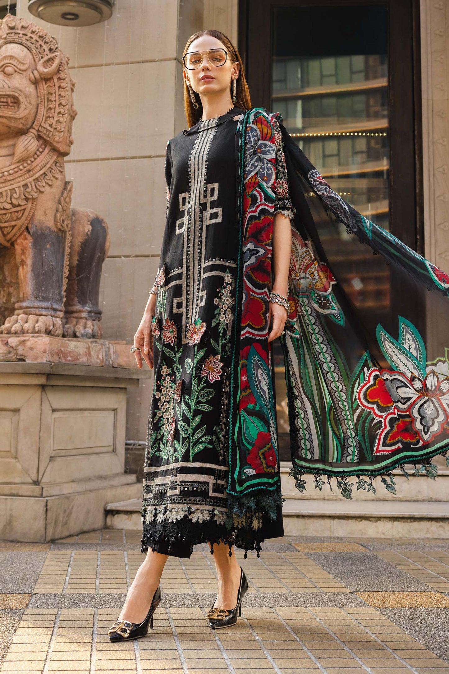 Maria B | luxury Lawn 26 | EL-26-11 - Luxury Dress - available at Maria Faisal in UK and USA.