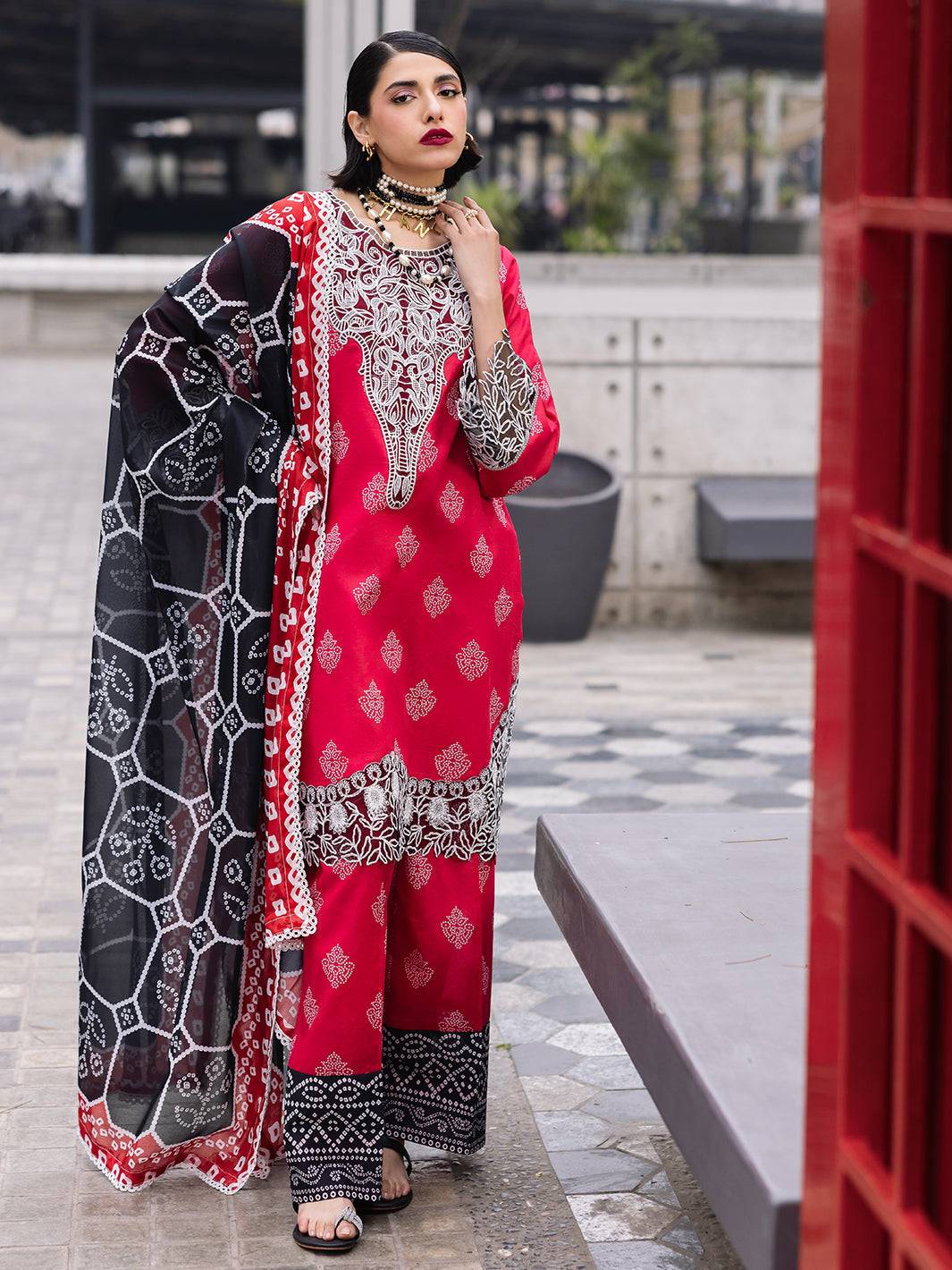 Mahnur | Broadway Luxury Lawn 25 | Azelea by Maria Faisal - Registered Vendor of : Mahnur - type : Ladies Clothes - 100% original wedding dresses
