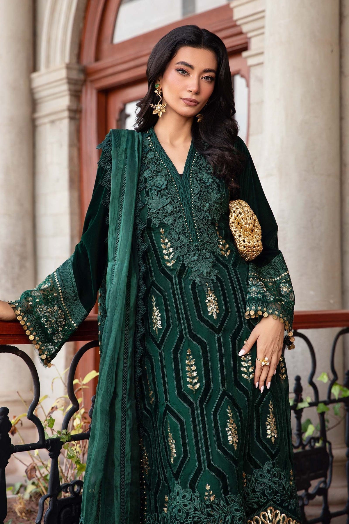 Maria B | Winter Luxe 24 | Velvet DL-1212 - Ladies Clothes - Maria Faisal