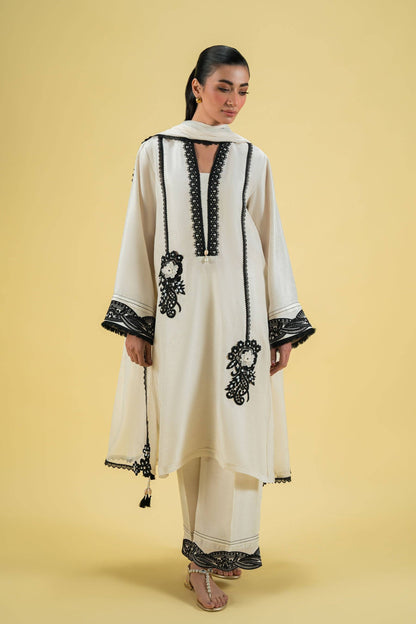 Ammara Khan | Sia 25 | D-13 by Maria Faisal - Registered Vendor of : Ammara Khan - type : Ladies Clothes - 100% original wedding dresses