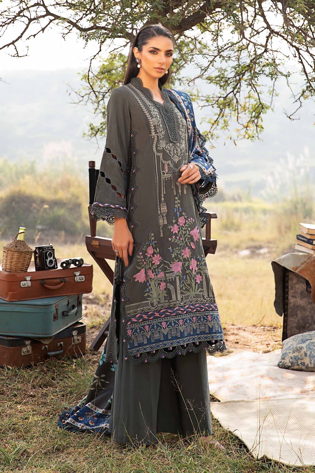 Maria B | M Prints Winter 24 | MPT-2401-A - Ladies Clothes - Maria Faisal