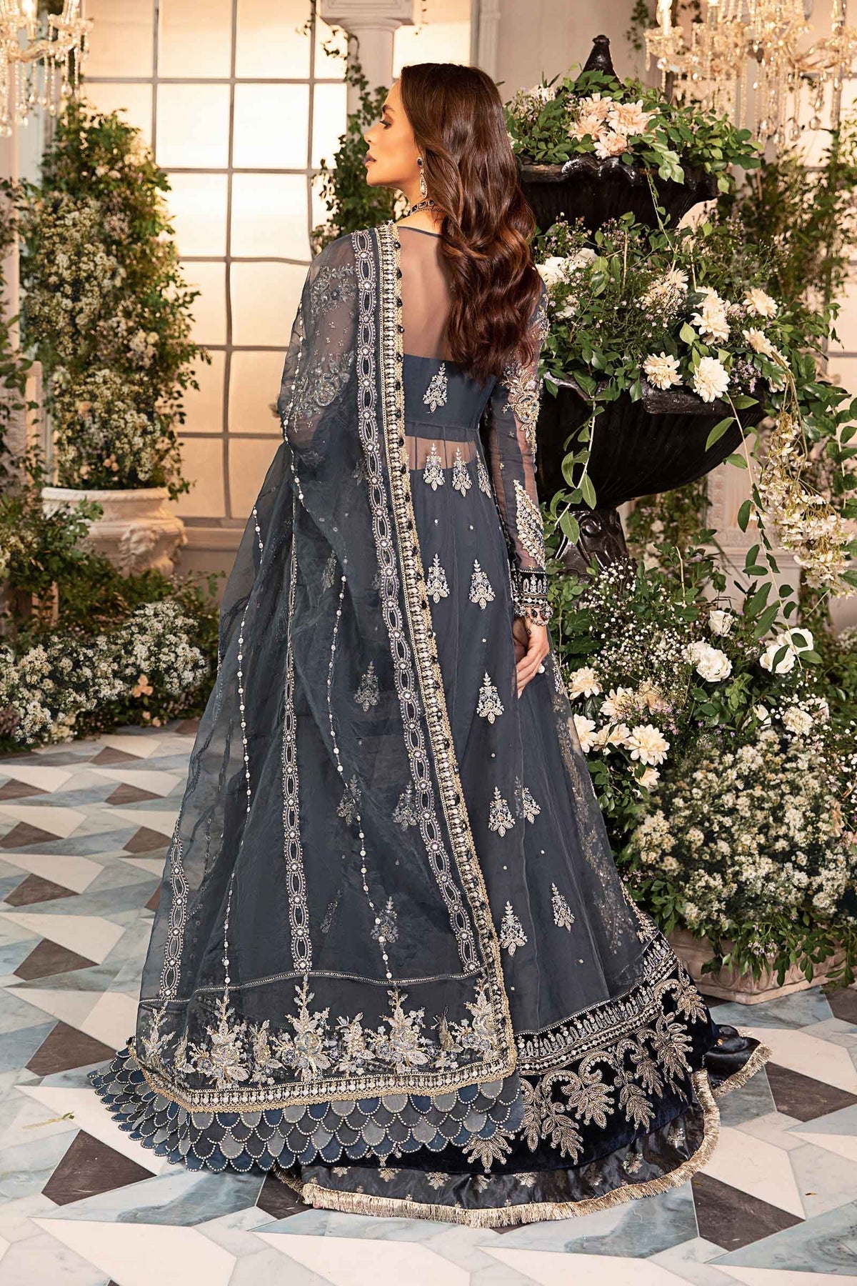 Maria B | Mbroidered Formals 24| Organza Suit | BD-2901 - Designer Dress with Intricate embroidery and embellishments. Shop elegent wedding dress at Maria Faisal.