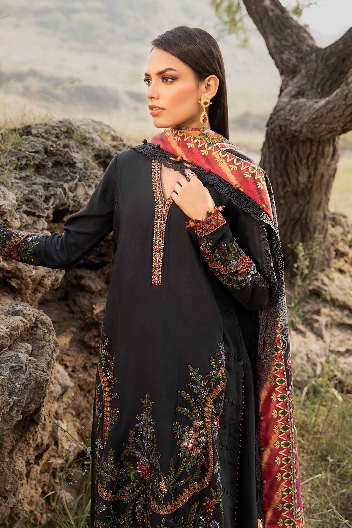 Maria B | M Prints Winter 24 | MPT-2402-B - Ladies Clothes - Maria Faisal