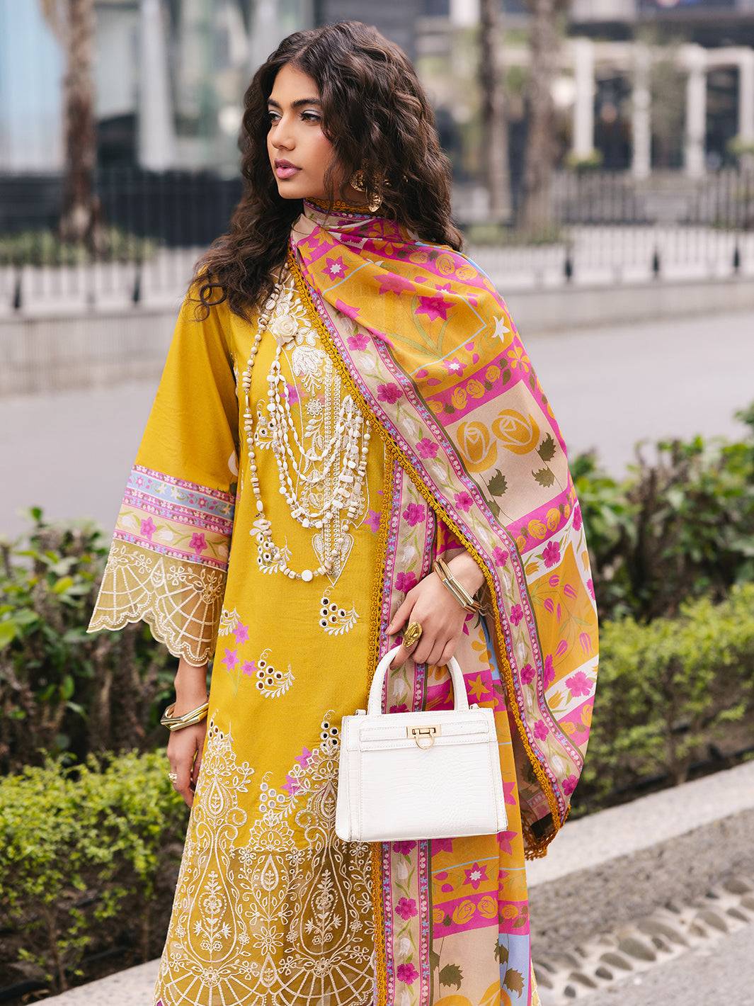 Mahnur | Broadway Luxury Lawn 25 | Buttercup by Maria Faisal - Registered Vendor of : Mahnur - type : Ladies Clothes - 100% original wedding dresses