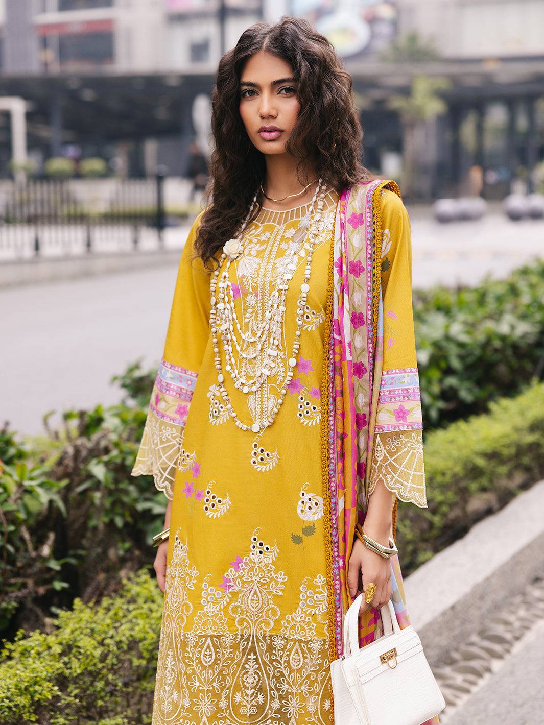 Mahnur | Broadway Luxury Lawn 25 | Buttercup by Maria Faisal - Registered Vendor of : Mahnur - type : Ladies Clothes - 100% original wedding dresses