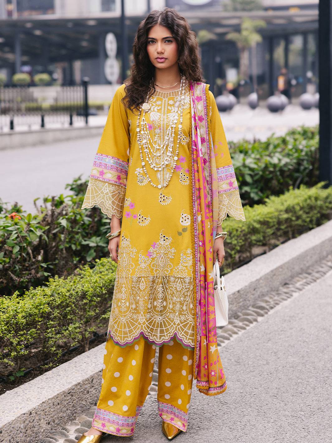 Mahnur | Broadway Luxury Lawn 25 | Buttercup by Maria Faisal - Registered Vendor of : Mahnur - type : Ladies Clothes - 100% original wedding dresses