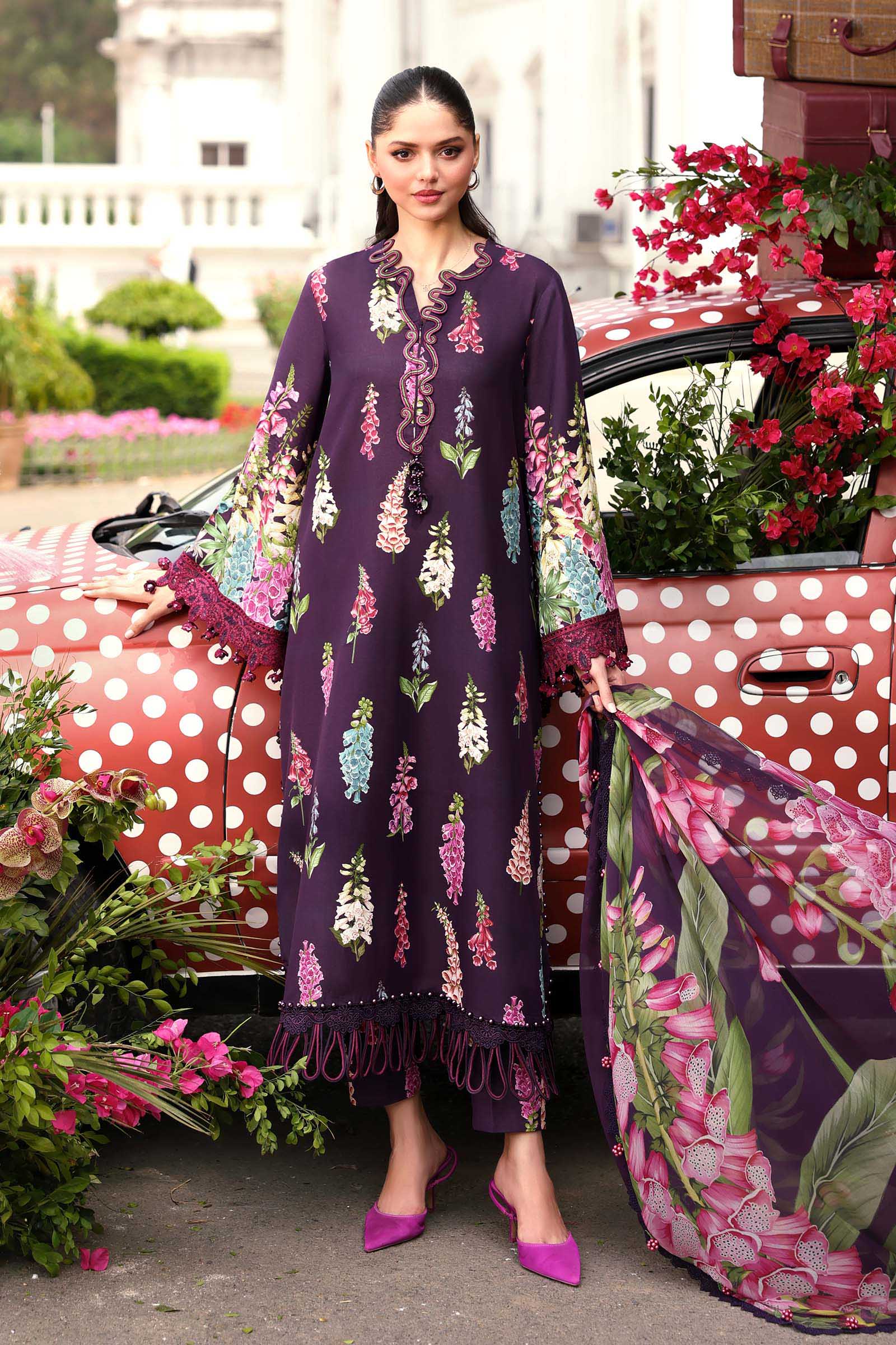 Maria B | M Prints 26 | MPT-3005-A - Luxury Dress - available at Maria Faisal in UK and USA.