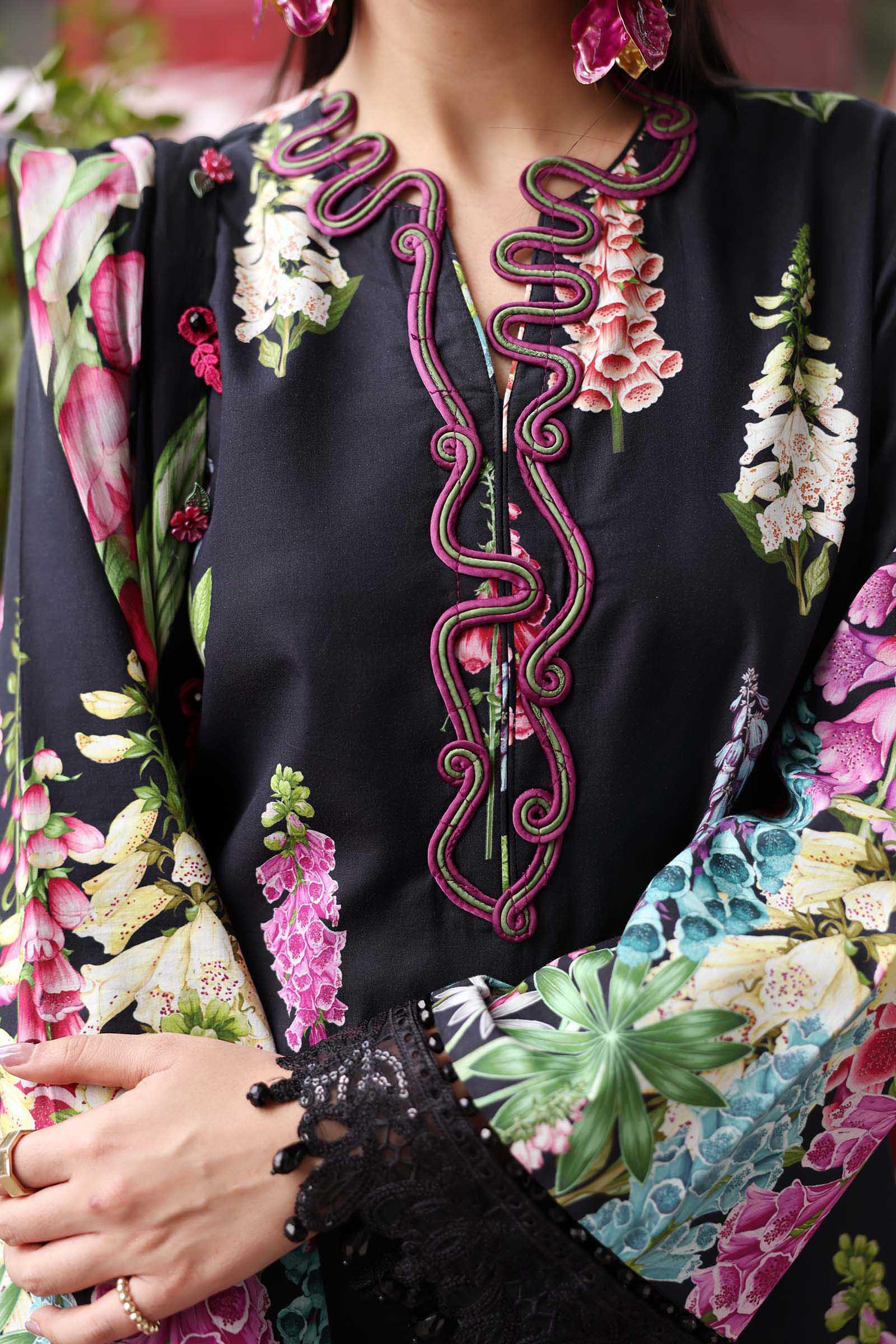 Maria B | M Prints 26 | MPT-3005-B - Luxury Dress - available at Maria Faisal in UK and USA.